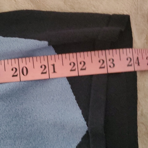 The Limited sleeveless top - Picture 3 of 4